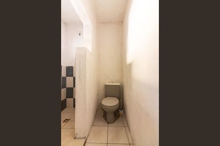 Casa para alugar com 50m², 1 quarto e sem vaga Casa para alugar com 50m², 1 quarto e sem vagaBanheiro