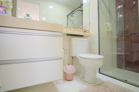 Apartamento à venda com 64m², 2 quartos e 1 vagaBanheiro da Suíte