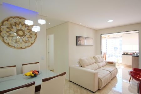 Apartamento à venda com 64m², 2 quartos e 1 vagaSala