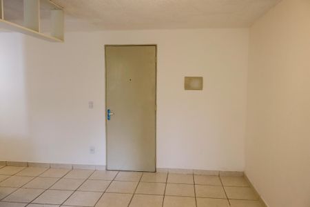 Sala de apartamento à venda com 2 quartos, 52m² em Piratininga, Osasco