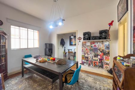 Apartamento à venda com 80m², 2 quartos e sem vaga Apartamento à venda com 80m², 2 quartos e sem vagaSala