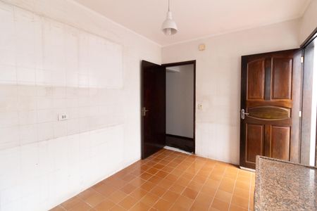 Casa à venda com 120m², 2 quartos e 2 vagasCozinha