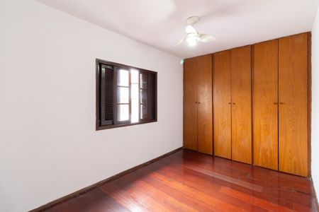 Casa à venda com 120m², 2 quartos e 2 vagasQuarto 2