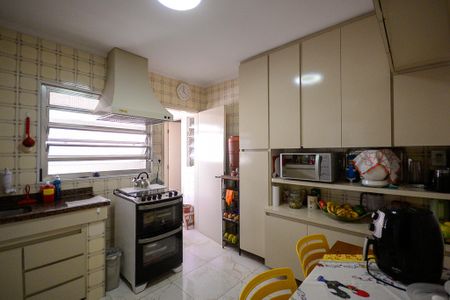 Apartamento à venda com 88m², 2 quartos e 1 vagaCozinha 