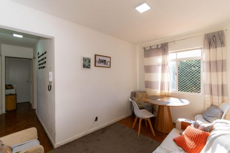 Apartamento à venda com 73m², 3 quartos e sem vagaSala