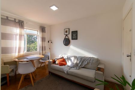 Apartamento à venda com 73m², 3 quartos e sem vagaSala