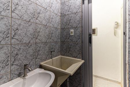 Apartamento para alugar com 40m², 1 quarto e sem vagaBanheiro