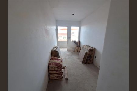 Casa à venda com 45m², 2 quartos e 1 vaga