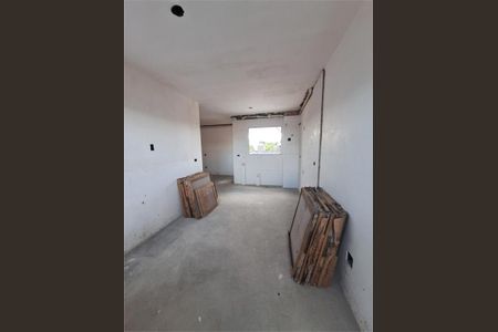 Casa à venda com 45m², 2 quartos e 1 vaga