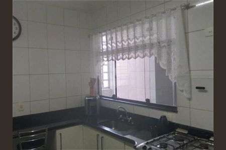 Apartamento à venda com 140m², 3 quartos e 1 vaga