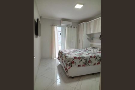 Casa à venda com 53m², 2 quartos e 2 vagas