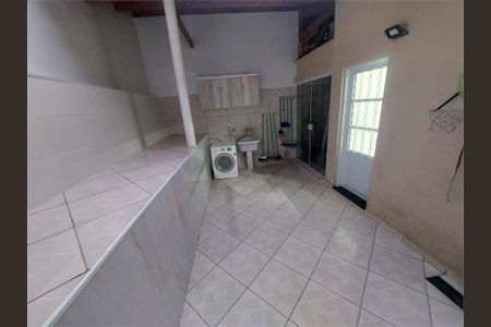 Casa à venda com 53m², 2 quartos e 2 vagas