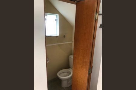 Casa à venda com 65m², 2 quartos e 2 vagas