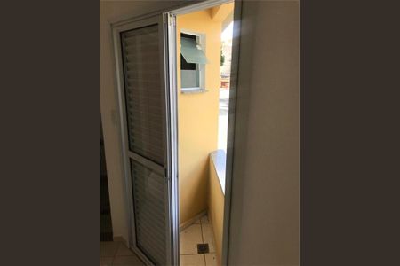 Casa à venda com 65m², 2 quartos e 2 vagas
