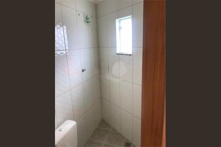 Casa à venda com 65m², 2 quartos e 2 vagas