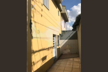 Casa à venda com 65m², 2 quartos e 2 vagas