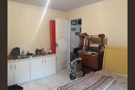 Casa à venda com 260m², 3 quartos e 1 vaga