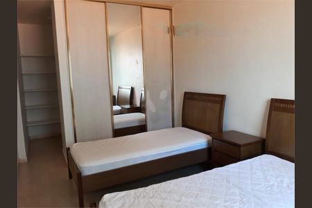 Apartamento à venda com 275m², 4 quartos e 3 vagas