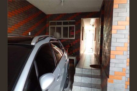 Casa à venda com 184m², 3 quartos e 3 vagas