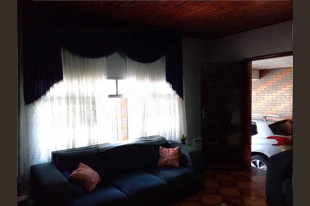 Casa à venda com 184m², 3 quartos e 3 vagas