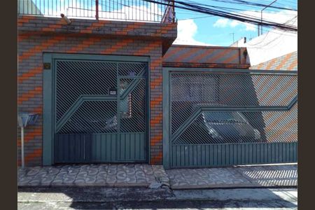 Casa à venda com 184m², 3 quartos e 3 vagas