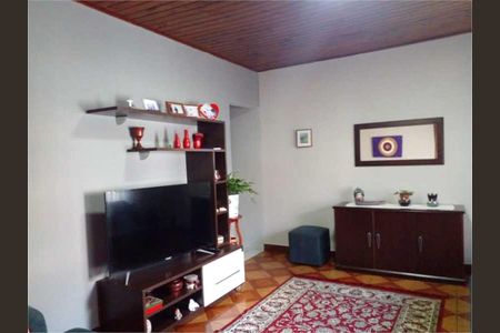 Casa à venda com 184m², 3 quartos e 3 vagas