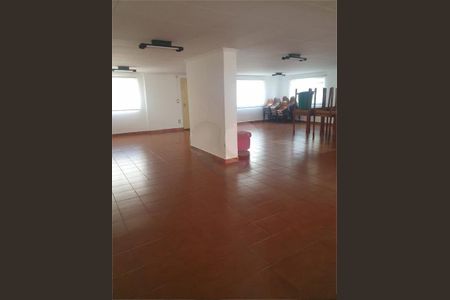 Apartamento à venda com 110m², 2 quartos e 1 vaga