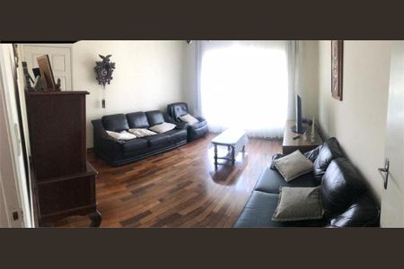 Casa à venda com 173m², 3 quartos e 5 vagas