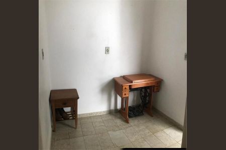 Casa à venda com 173m², 3 quartos e 5 vagas