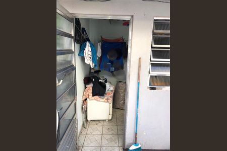Casa à venda com 60m², 2 quartos e 1 vaga