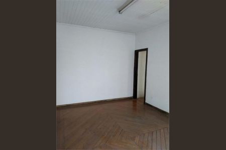Casa à venda com 150m², 6 quartos e 4 vagas