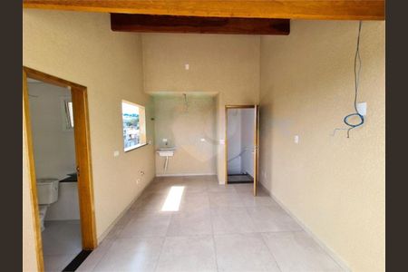 Apartamento à venda com 44m², 2 quartos e 1 vaga