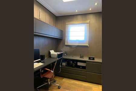 Apartamento à venda com 205m², 4 quartos e 4 vagas