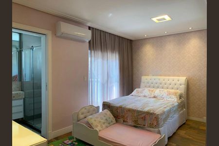 Apartamento à venda com 205m², 4 quartos e 4 vagas