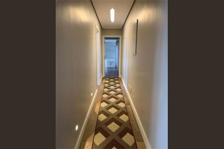 Apartamento à venda com 205m², 4 quartos e 4 vagas
