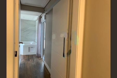 Apartamento à venda com 205m², 4 quartos e 4 vagas