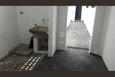 Casa à venda com 129m², 3 quartos e 2 vagas