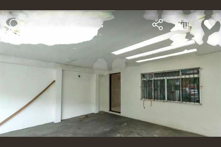 Casa à venda com 129m², 3 quartos e 2 vagas
