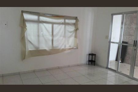 Casa à venda com 129m², 3 quartos e 2 vagas