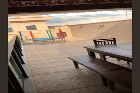 Casa à venda com 180m², 4 quartos e 1 vaga