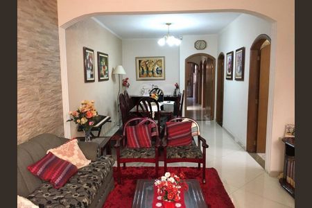 Casa de condomínio à venda com 261m², 3 quartos e 4 vagas