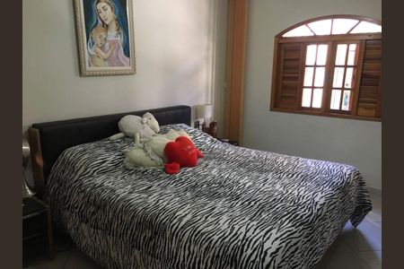 Casa de condomínio à venda com 261m², 3 quartos e 4 vagas