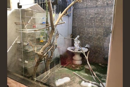 Casa de condomínio à venda com 261m², 3 quartos e 4 vagas