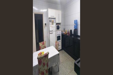 Casa à venda com 353m², 3 quartos e 2 vagas