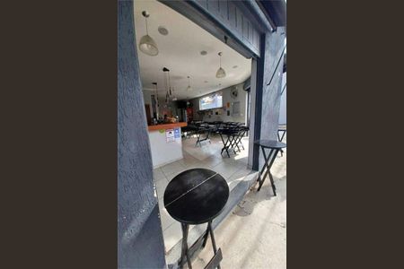 Casa à venda com 353m², 3 quartos e 2 vagas