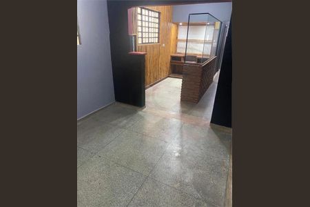 Casa à venda com 180m², 5 quartos e 3 vagas