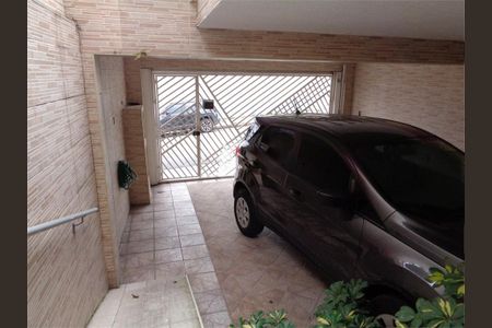 Casa à venda com 234m², 4 quartos e 2 vagas