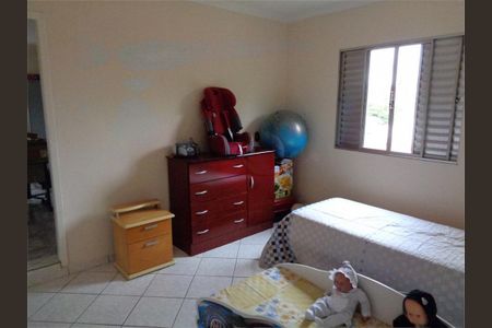 Casa à venda com 234m², 4 quartos e 2 vagas