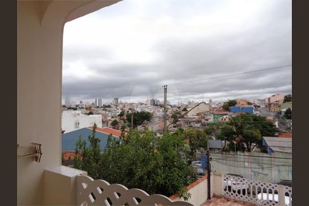 Casa à venda com 234m², 4 quartos e 2 vagas