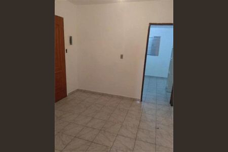 Casa à venda com 96m², 4 quartos e 2 vagas